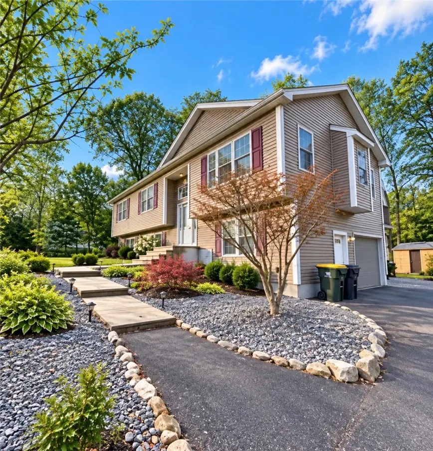 35 Doe Crossing Drive, Burrillville, RI 02859 - #3