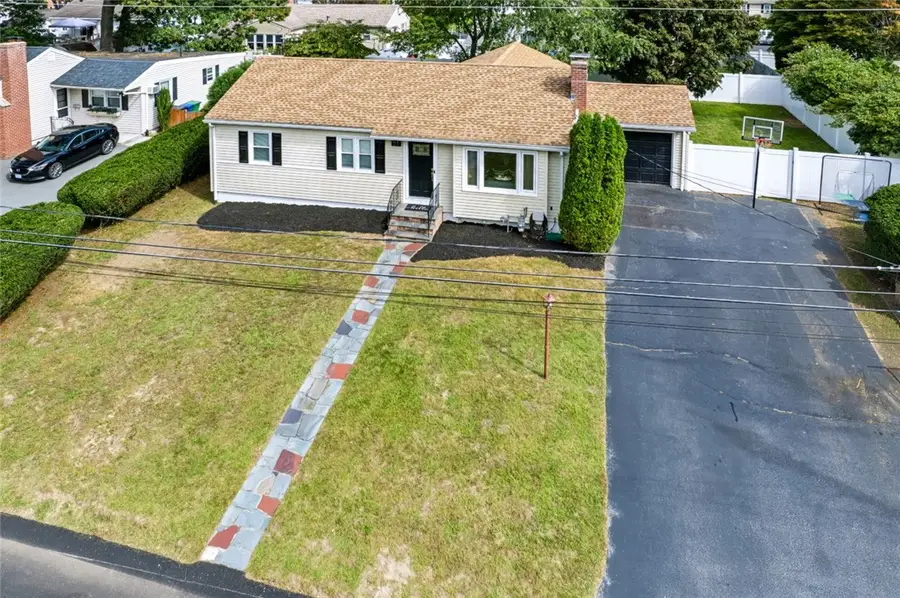 27 Kalmer Road, Warwick, RI 02886 - #3