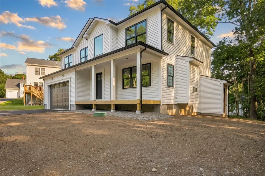 47 Dale Street, Cumberland, RI 02864 - #3