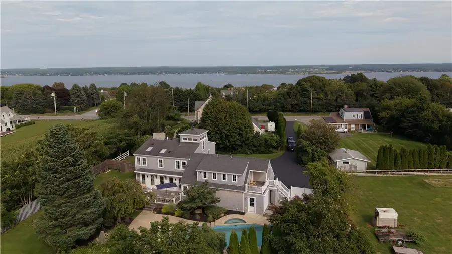 2040 East Main Road, Portsmouth, RI 02871 - #3