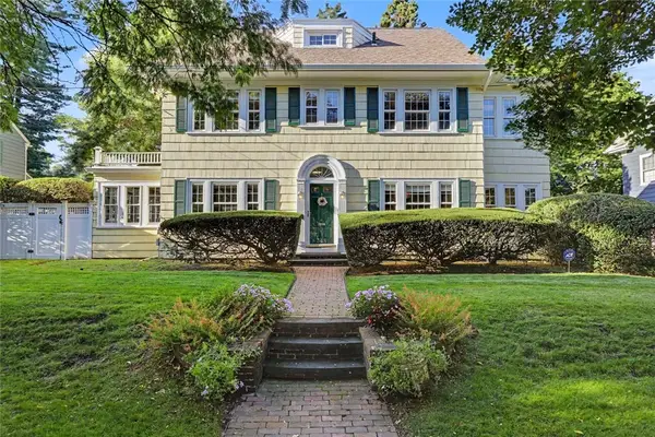 348 Doyle Avenue, Providence, RI 02906