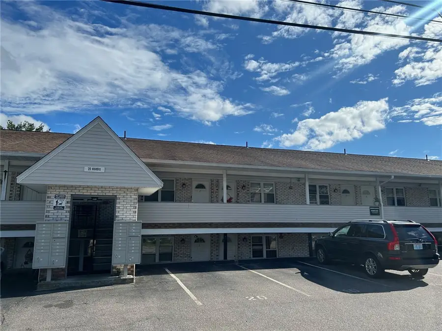 20 Hurdis Street #18, North Providence, RI 02904 - #3