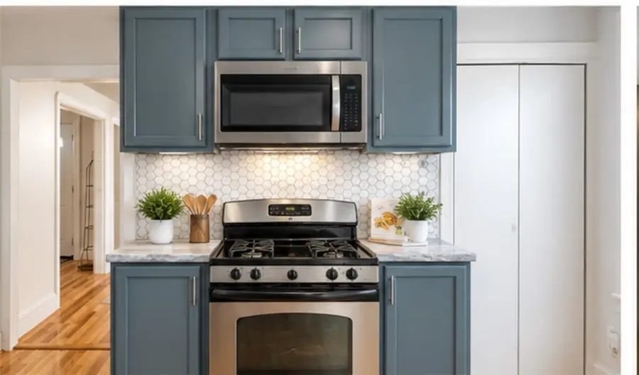 202 Brewster Street, Pawtucket, RI 02860 - #3