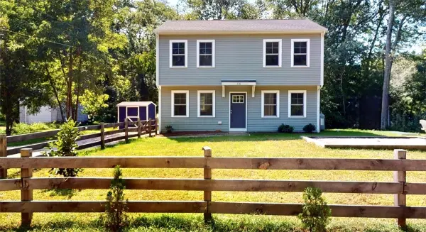 38 Vars Lane, Westerly, RI 02808
