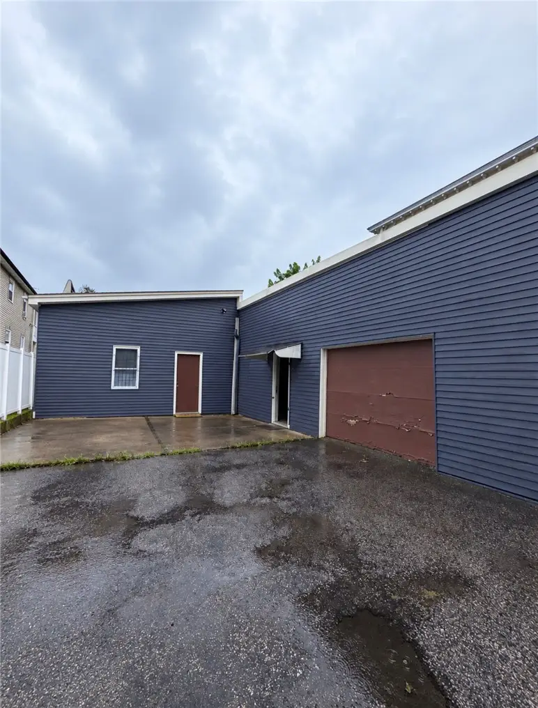 204 Dunnell Avenue, Pawtucket, RI 02860 - #2