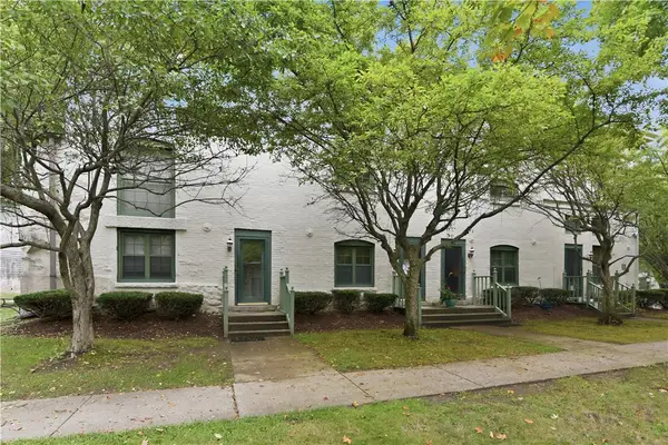 25 Higgins Street #104, Smithfield, RI 02917
