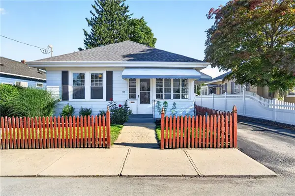 32 Leading Street, Johnston, RI 02929