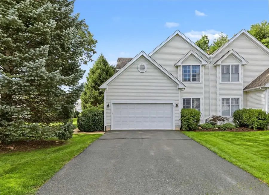 20 Ivy Garden Way, East Greenwich, RI 02818 - #2