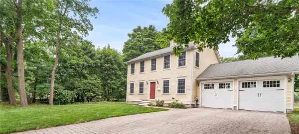 20 Wheelock Avenue, Cranston, RI 02920