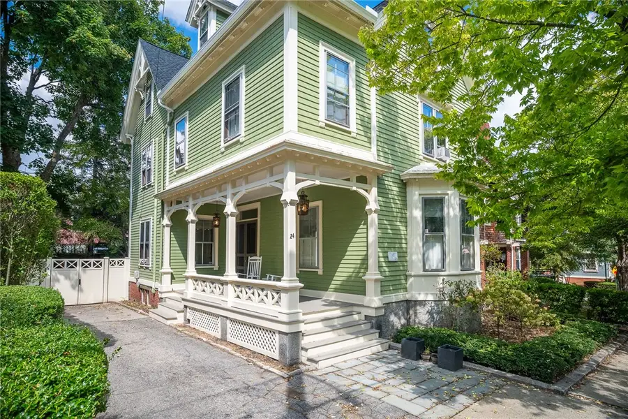 24 Barnes Street, Providence, RI 02906 - #2