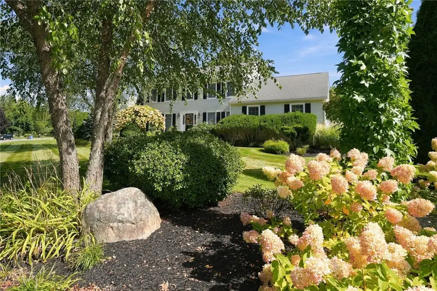 10 Jay Court, Cranston, RI 02921 - #3