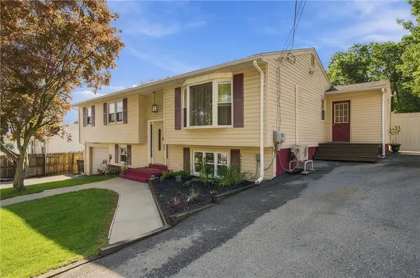 24 Derby Avenue, Johnston, RI 02919