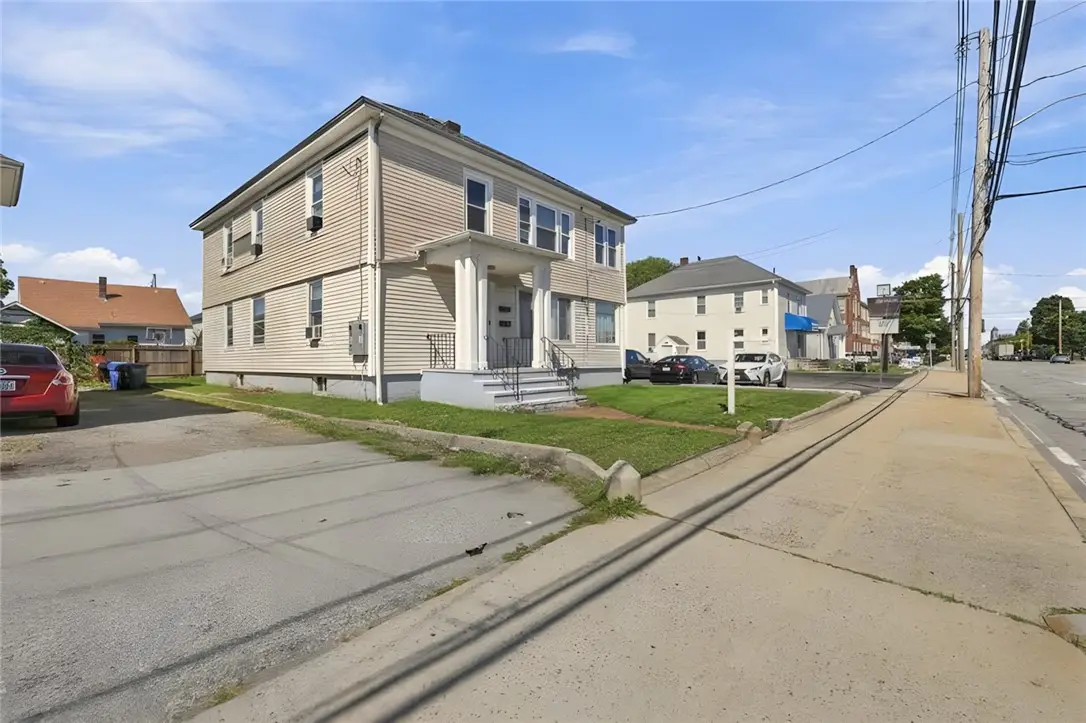 904 Newport Avenue, Pawtucket, RI 02861 - #1