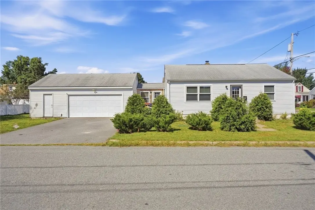 86 Paul Street, Pawtucket, RI 02861 - #1