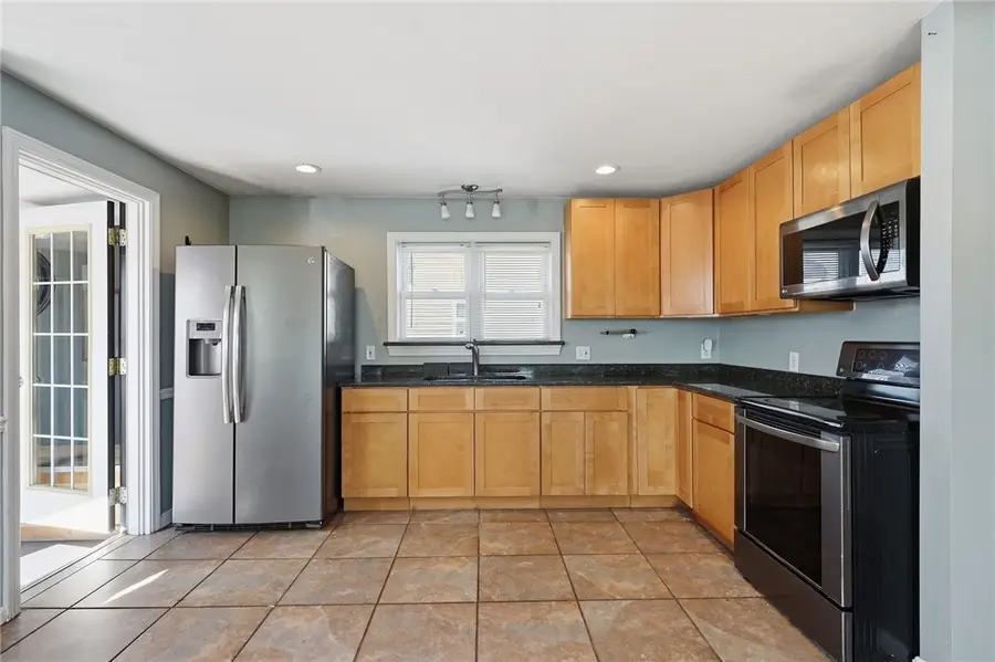 86 Paul Street, Pawtucket, RI 02861 - #3