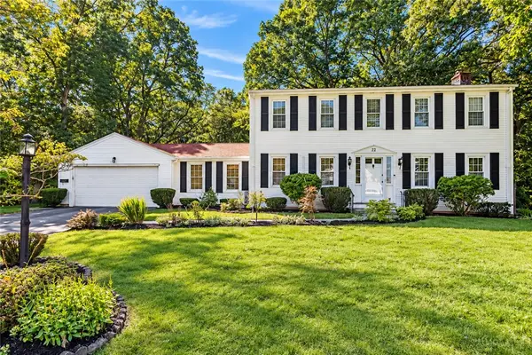 22 Carriage Drive, Lincoln, RI 02865