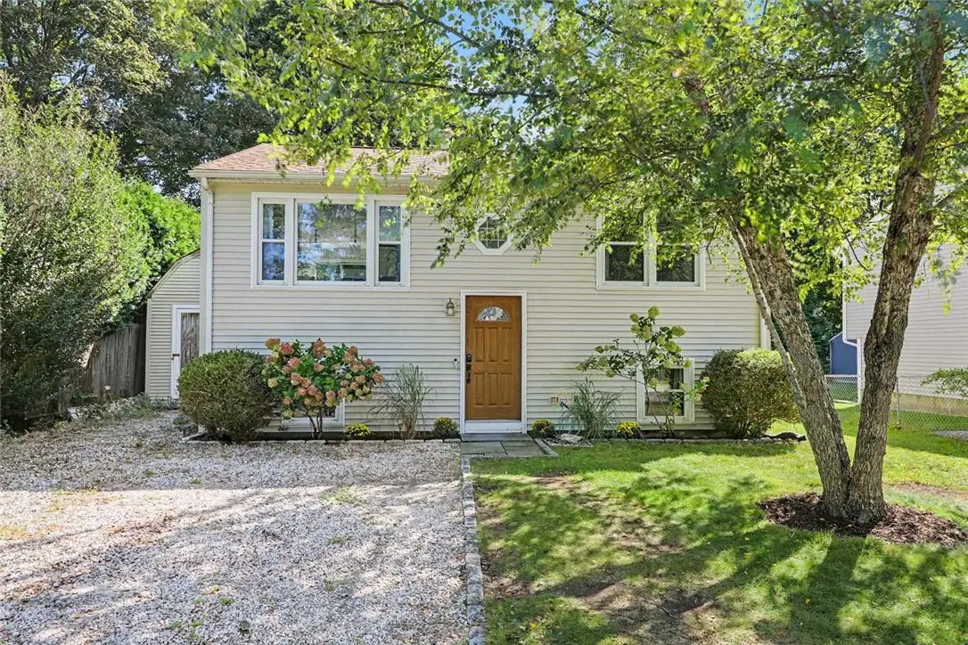 38 Lakeview Drive, Narragansett, RI 02882 - #1