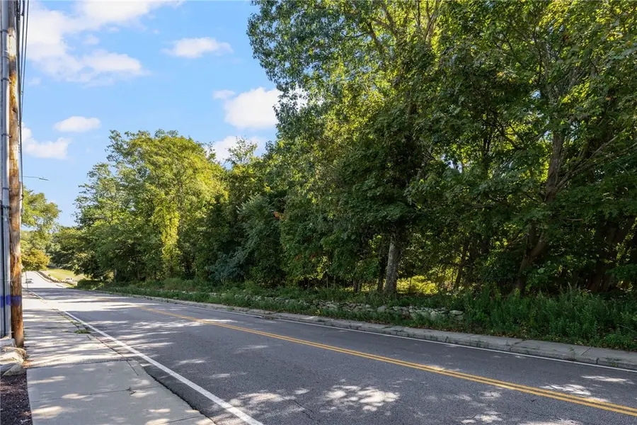 551 Wakefield Street, West Warwick, RI 02893 - #3