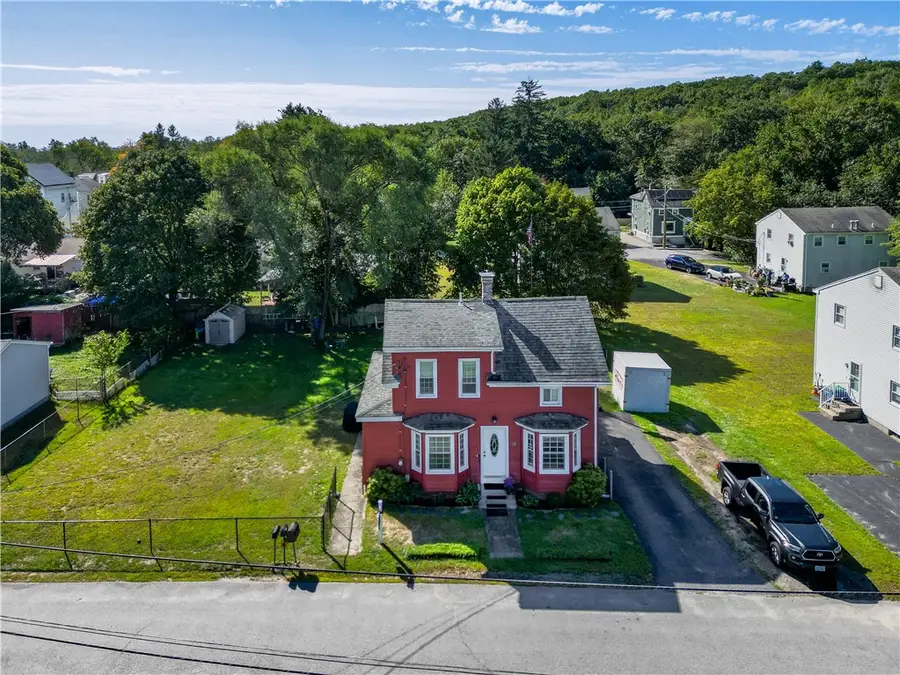 18 Avenue F Avenue, Lincoln, RI 02865 - #3