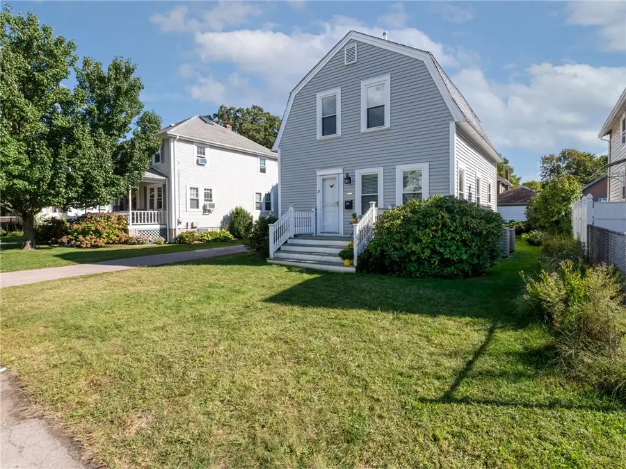 17 Catalpa Avenue, Riverside, RI 02915 - #2