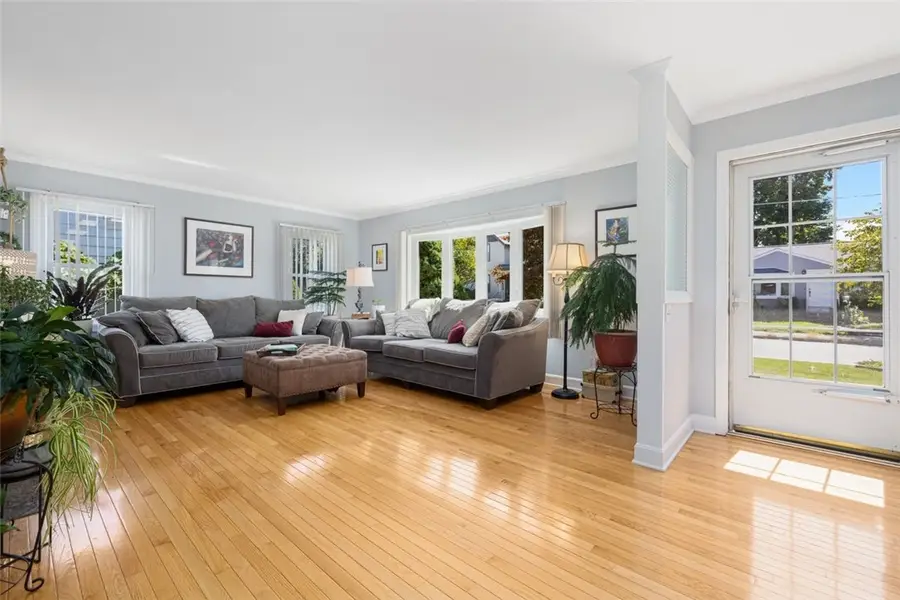 135 Arnold Street, Lincoln, RI 02865 - #2