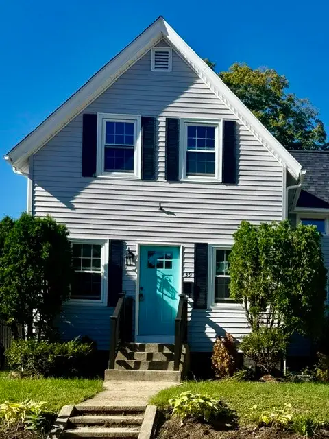 39 Marion Avenue S, Cranston, RI 02905 - #1