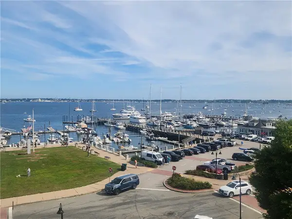 53 Conanicus Avenue #4E, Jamestown, RI 02835