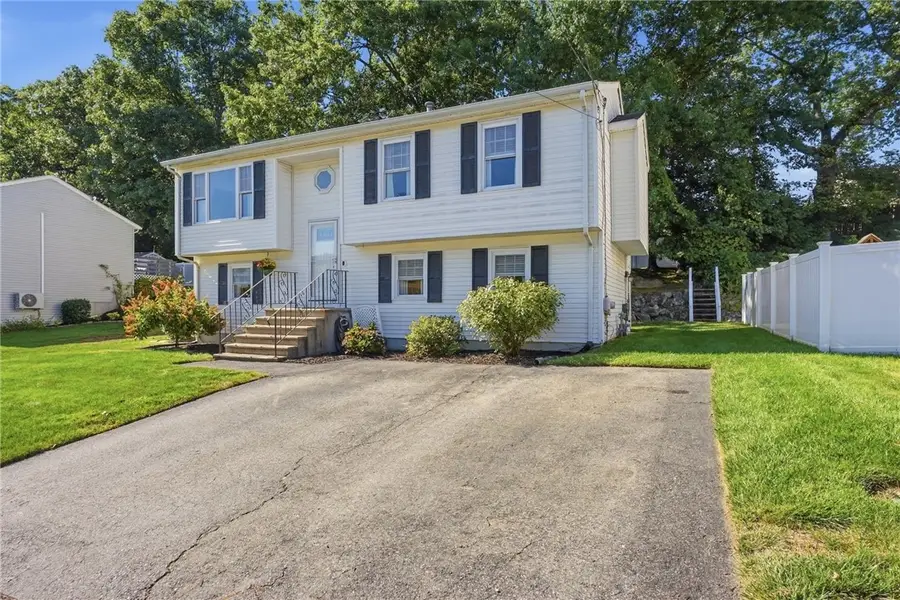 21 Lawnacre Drive, North Providence, RI 02911 - #3