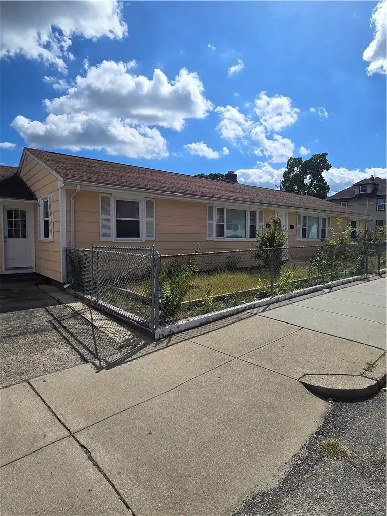 89 Columbia Avenue, Pawtucket, RI 02860 - #2
