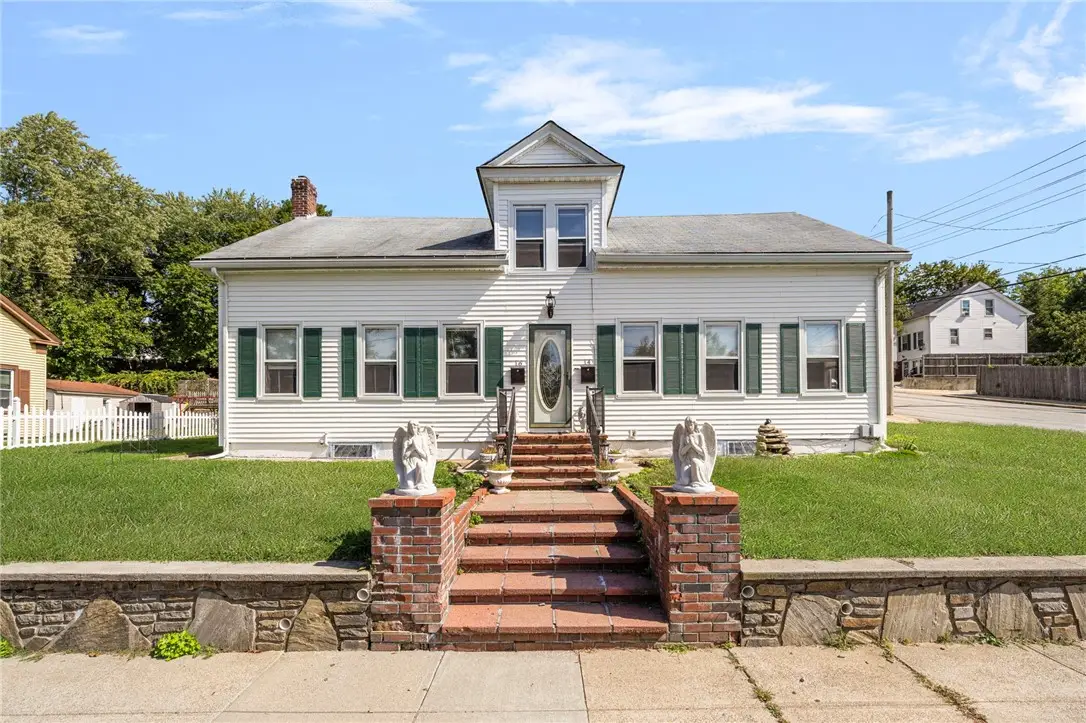 14 Border Street, West Warwick, RI 02893 - #1