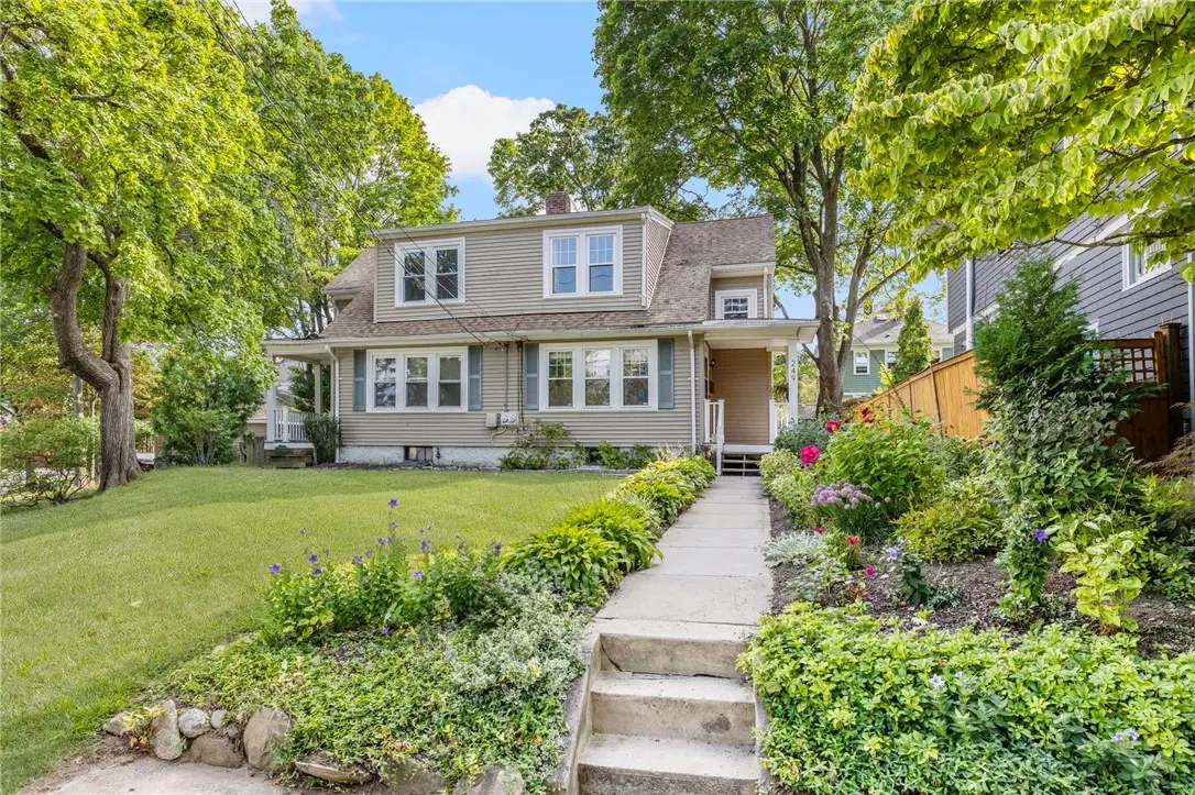 249 8th Street #2, Providence, RI 02906 - #1