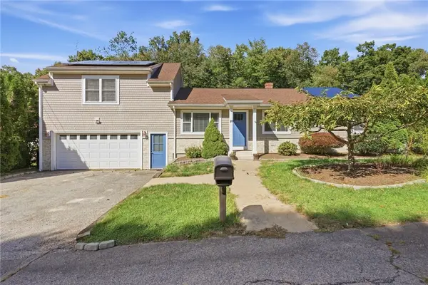 20 Moswansicut Drive, Johnston, RI 02919