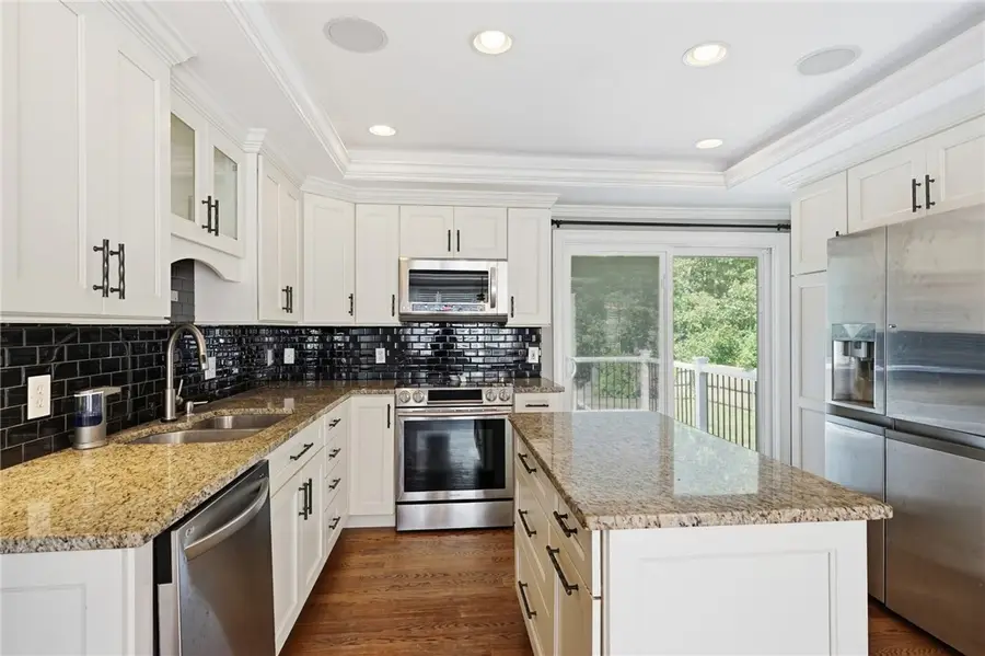 20 Moswansicut Drive, Johnston, RI 02919 - #3