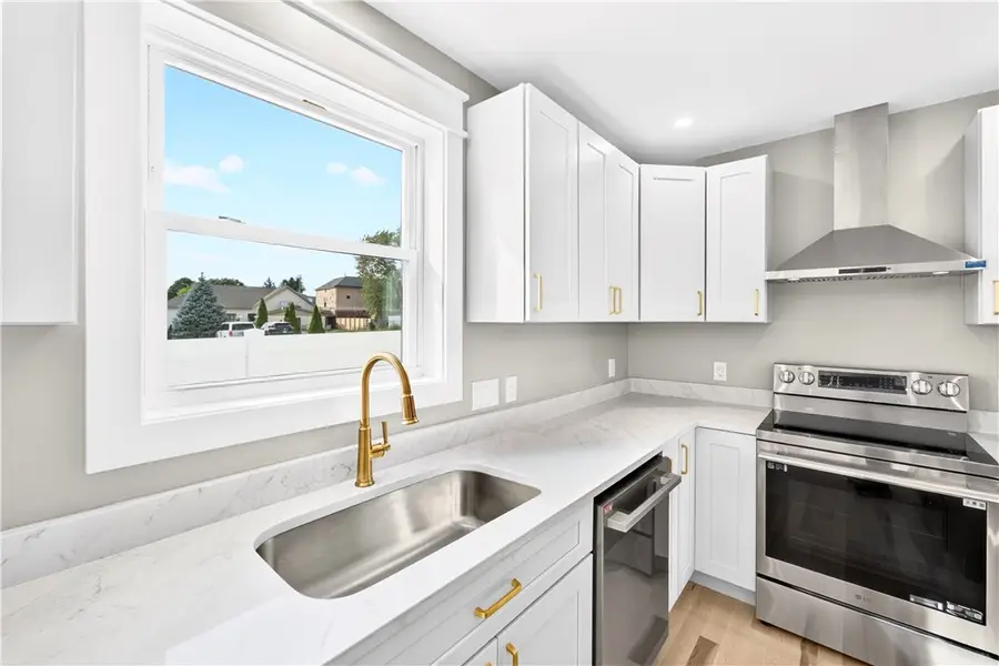 1455 Park Avenue #4, Cranston, RI 02920 - #3