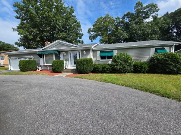 19 Roger Williams Drive, Smithfield, RI 02828