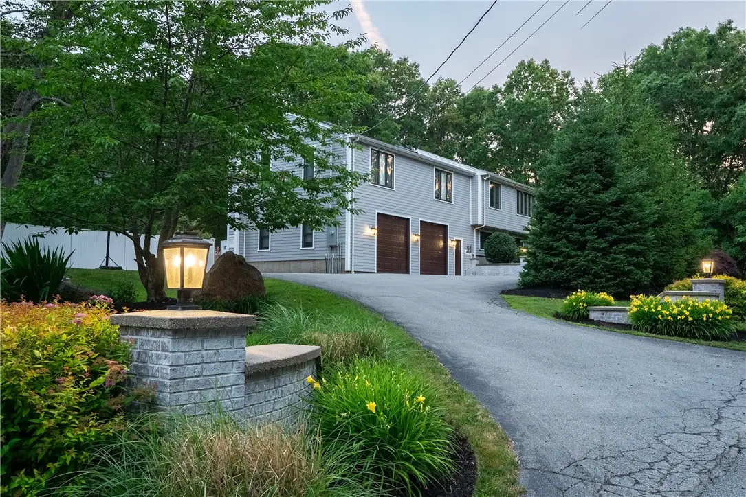 40 Lazywood Lane, Tiverton, RI 02878 - #1