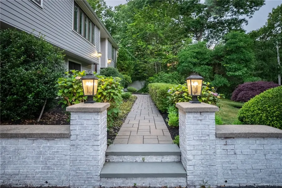 40 Lazywood Lane, Tiverton, RI 02878 - #2