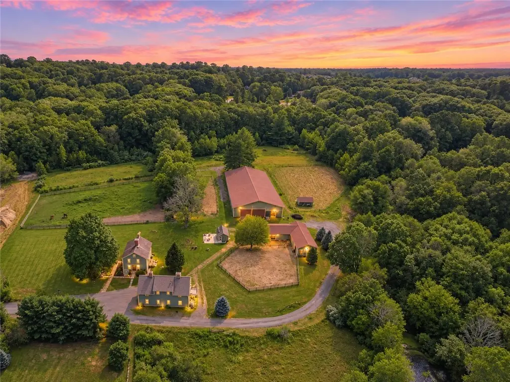 32 Equestrian Way, Cranston, RI 02921 - #1