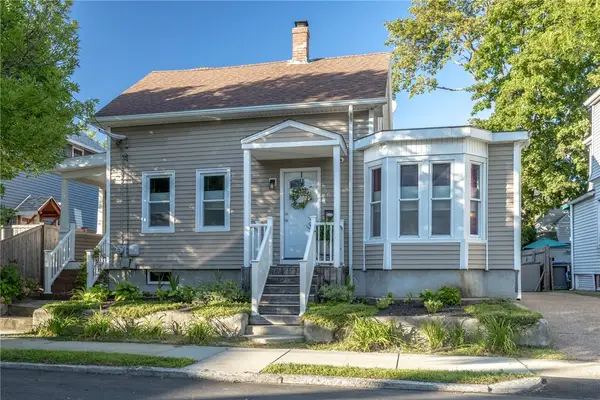 58 Russell Avenue, East Providence, RI 02914