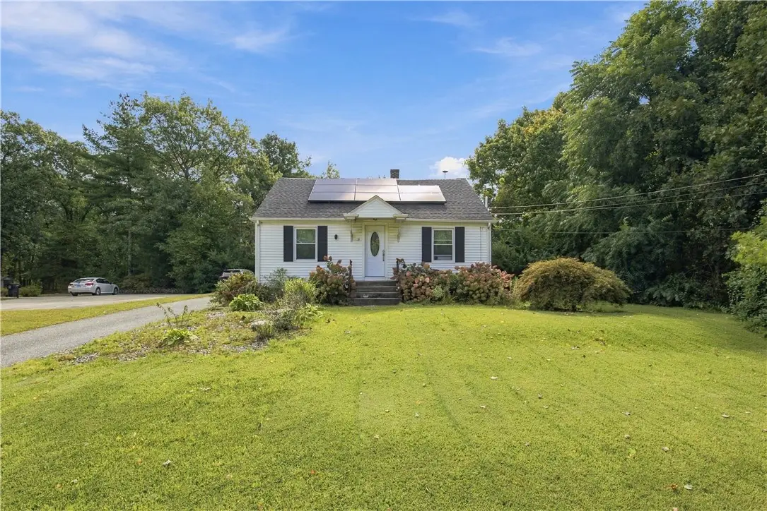 11 Sayles Hill Rd Road, North Smithfield, RI 02896 - #1