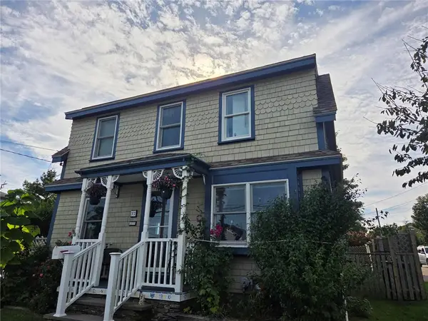 37 Eustis Avenue, Newport, RI 02840