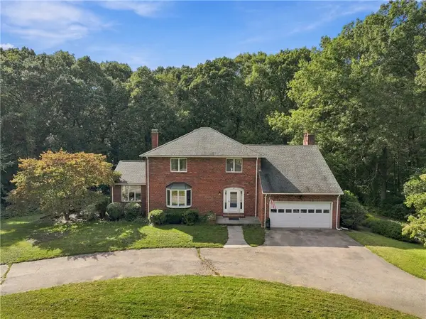 20 Lincoln Drive, North Smithfield, RI 02896