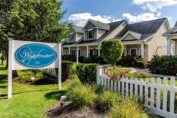 301 West Shore Road #10, Warwick, RI 02889