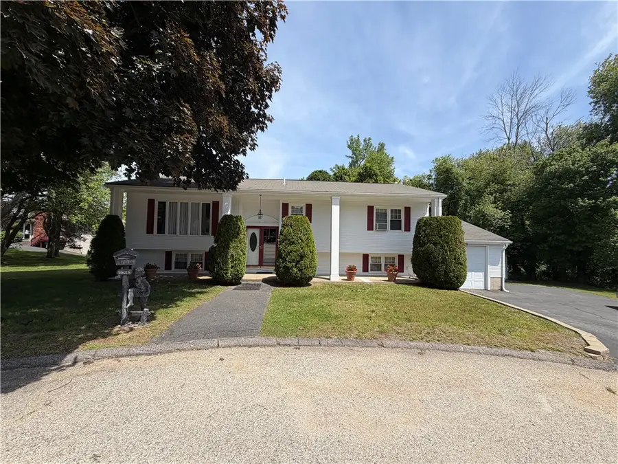6 Balsam Court, Johnston, RI 02919 - #2