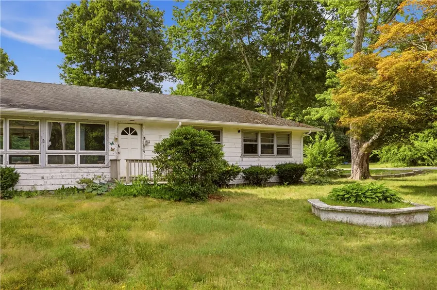 1639 Bulgarmarsh Road, Tiverton, RI 02878 - #3