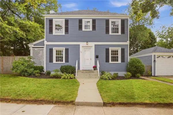 10 Loxley Road, Providence, RI 02908