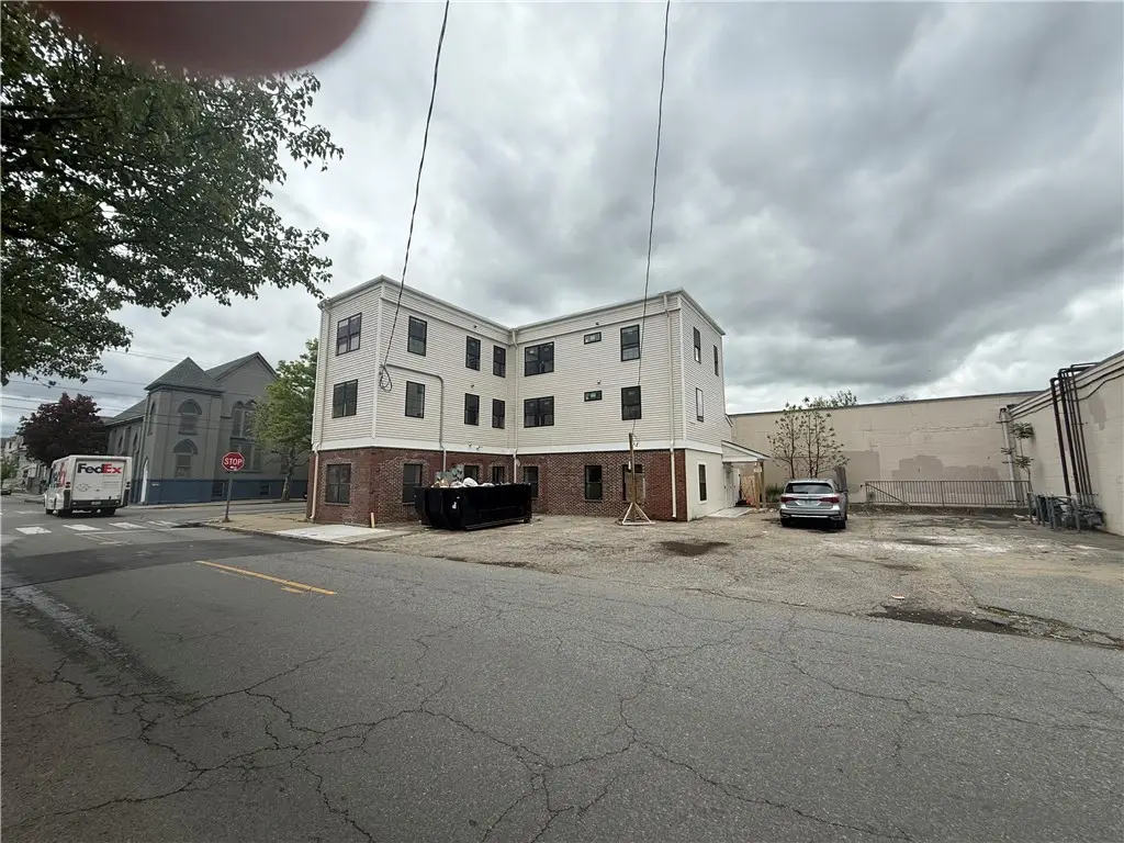 531 Smith Street, Providence, RI 02908 - #1