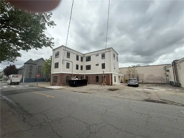 531 Smith Street, Providence, RI 02908