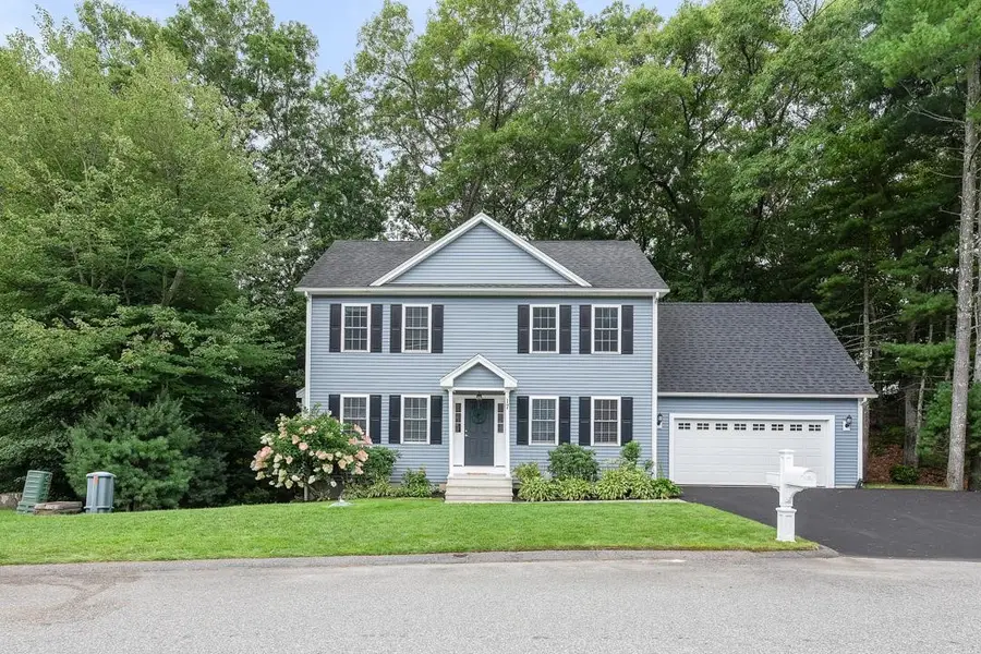 17 Clover Court, Cumberland, RI 02864 - #2