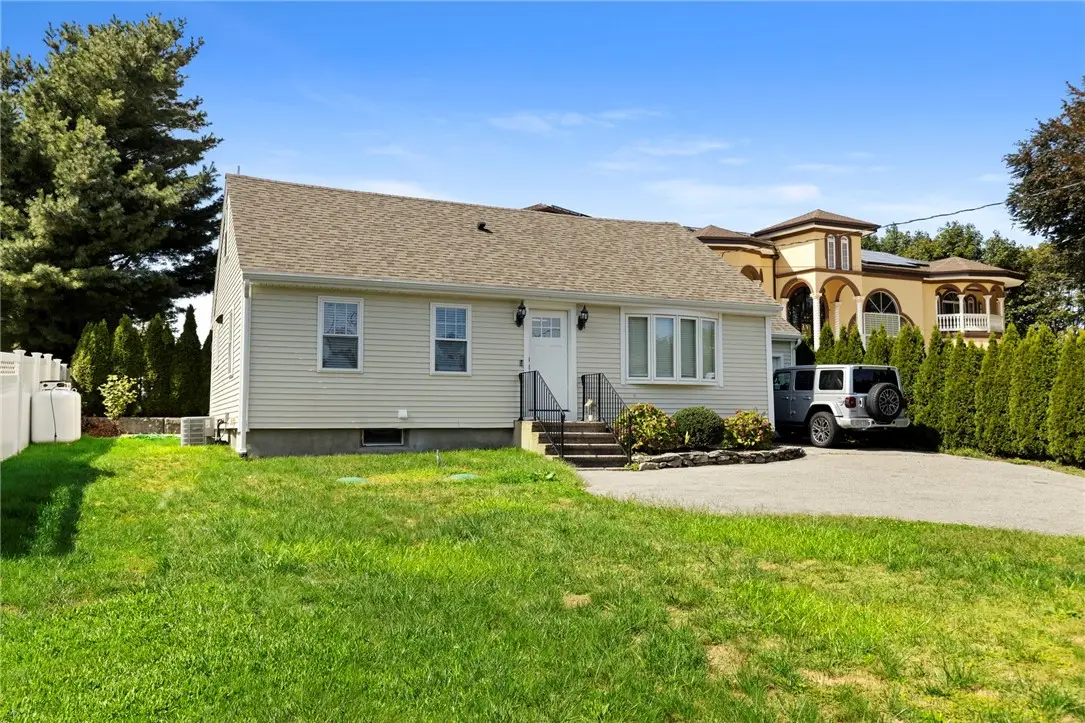 2640 Diamond Hill Road, Cumberland, RI 02864 - #1